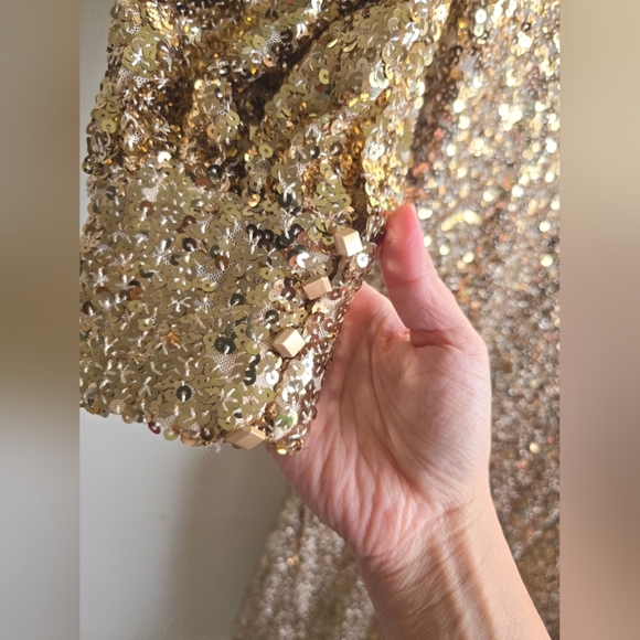 NWT!! IEENA- Mac Duggal,Sequined One Shoulder Bishop Sleeve Trumpet Gown, Gold - Picture 13 of 14